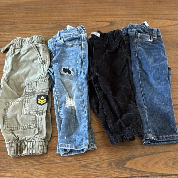 Great bundle of boys size 18-28 month clothes - Picture 11 of 16